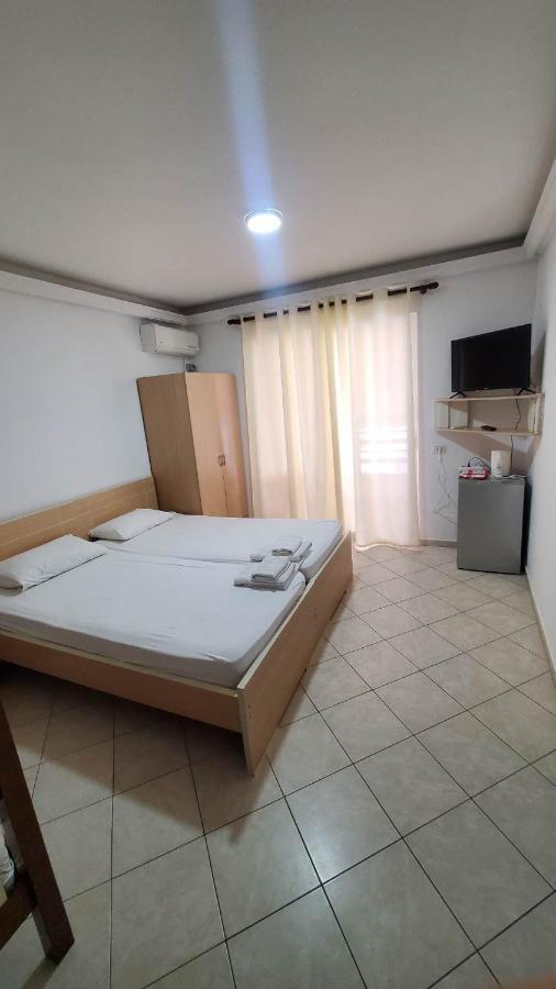 Sea View Apartments Saranda Kültér fotó